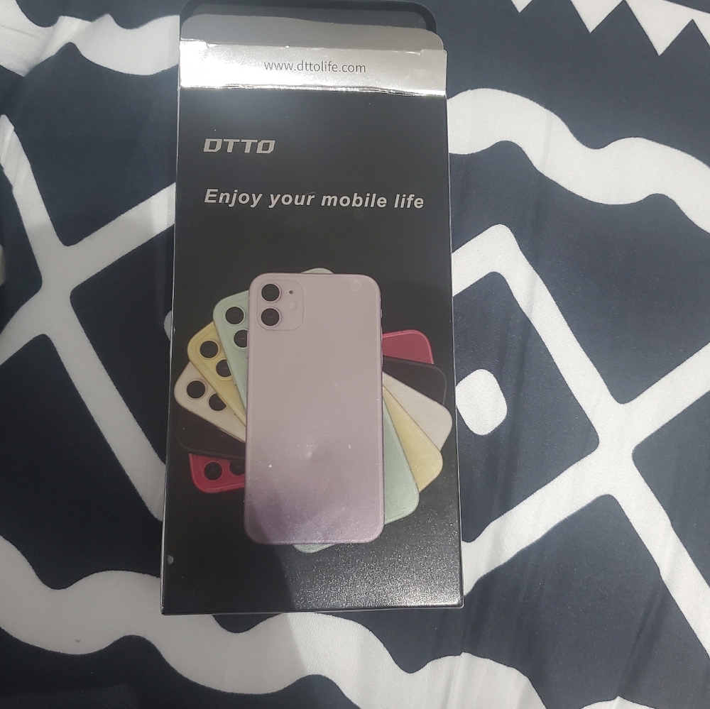 Black iPhone 11 pro case